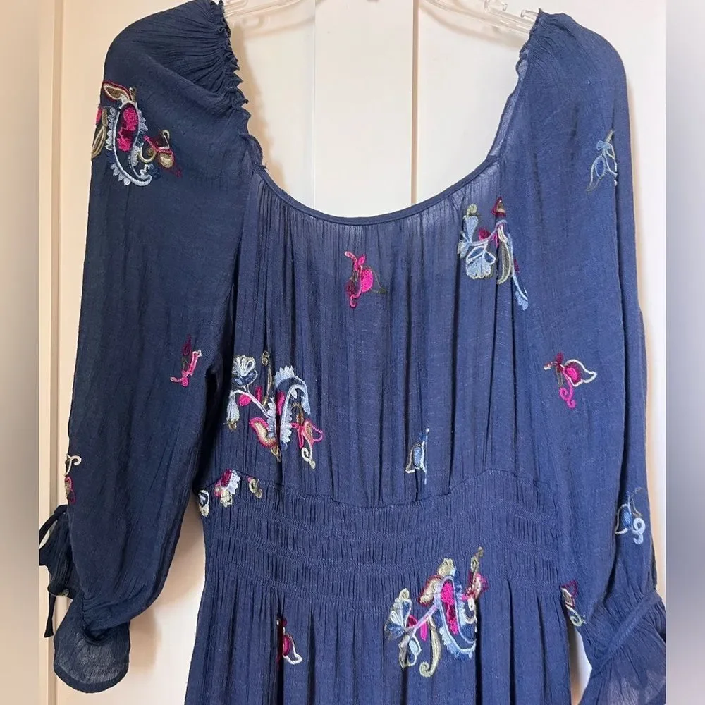 Fig and Flower Blue Embroidered Floral Tiered Modern Boho Maxi Peasant Dress L